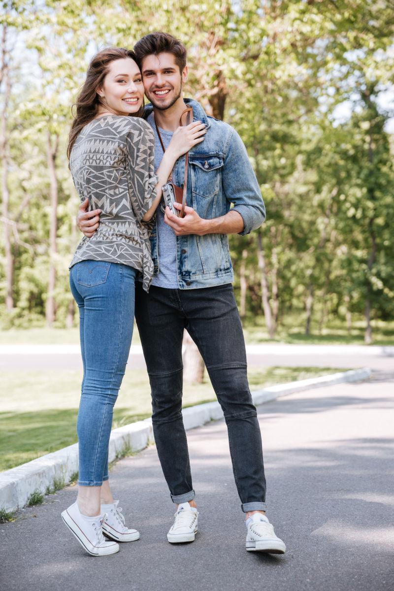 dating teaching, long-term relationships, emotional intimacy, relationship advice, love growth, communication, dating education, modern love